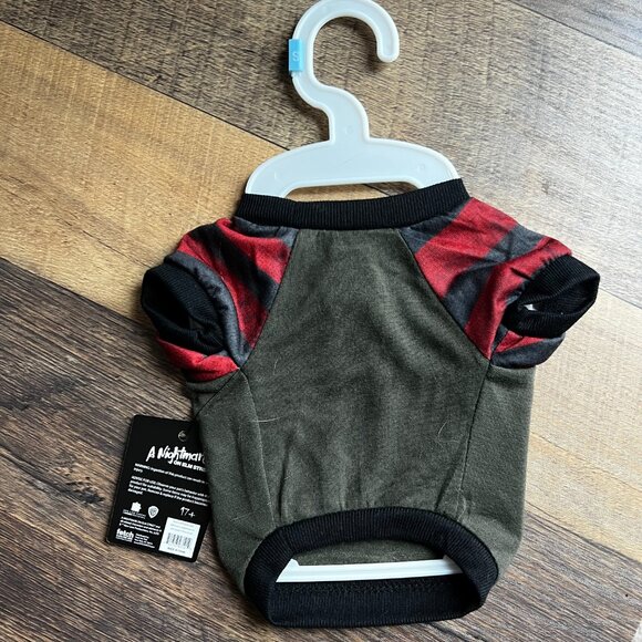 Fetch for Pets Halloween T-Shirt Size S Nightmare on Elm Street - Picture 2 of 4